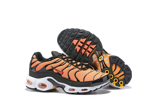 Nike Air Max PLUS 'Orange Black'